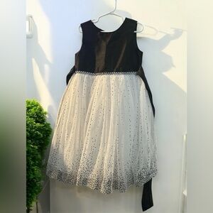 Marmellata Black and White Sleeveless Scoop Neck Sundress